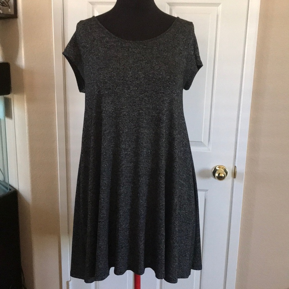 Mid-dress bloutique Sz X1